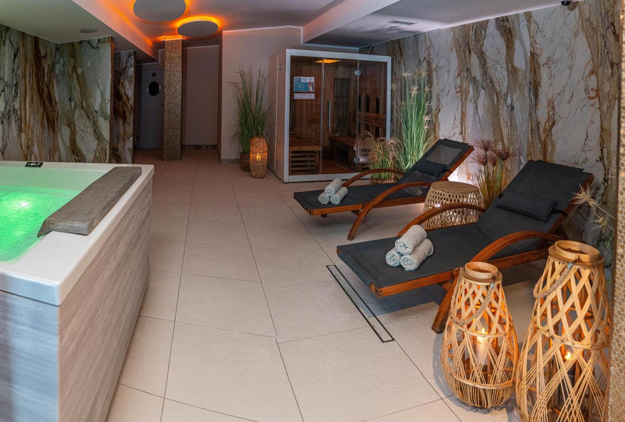 Hotel Szafir Jastrzębia Góra Eksteriør billede